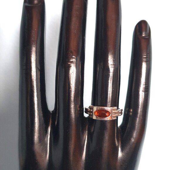 Elegant Baltic Amber 925 Sterling Silver Ring - Picture 8 of 9